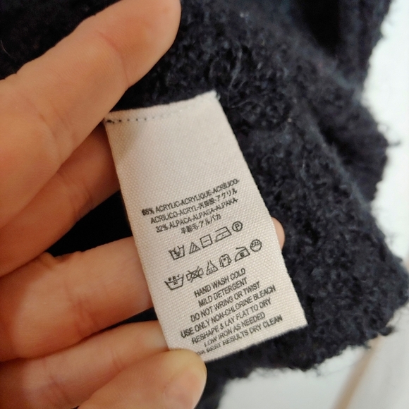 Free People Lofty VNeck Sweater Oversized Nubby Knit Black Alpaca Blend XS - Picture 8 of 10